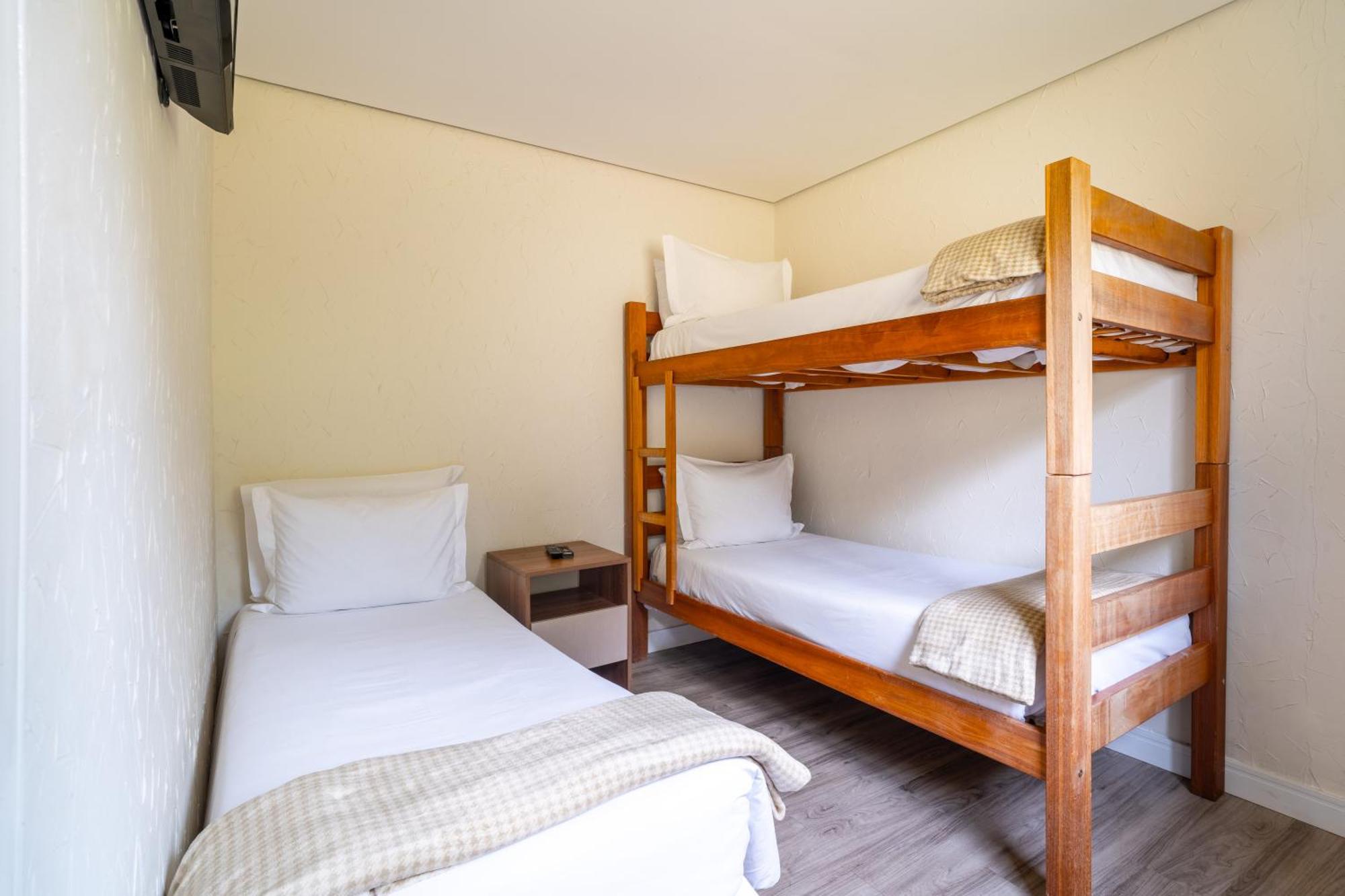 Chris Park Hotel